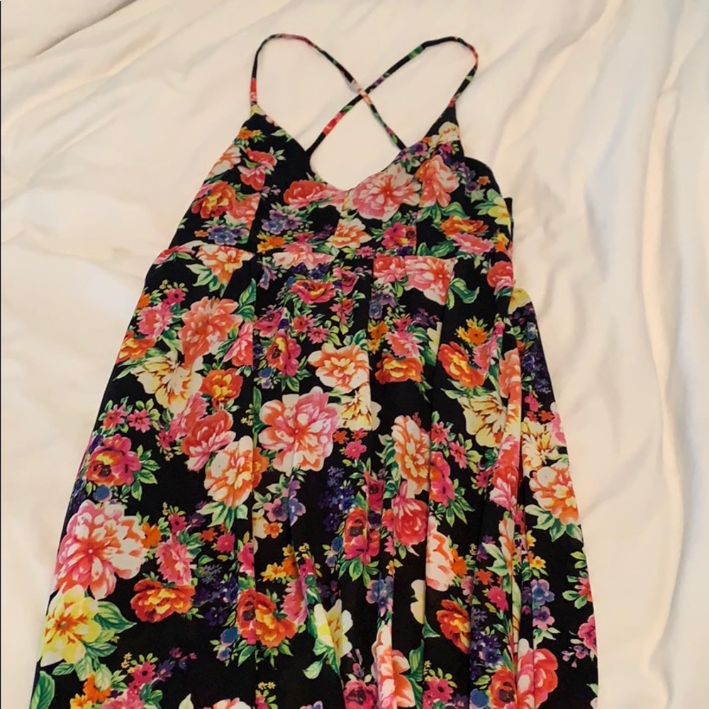 Strappy back floral maxi dress